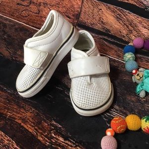 Puma Kinder Fit White Velcro Baby Toddler Sz 5